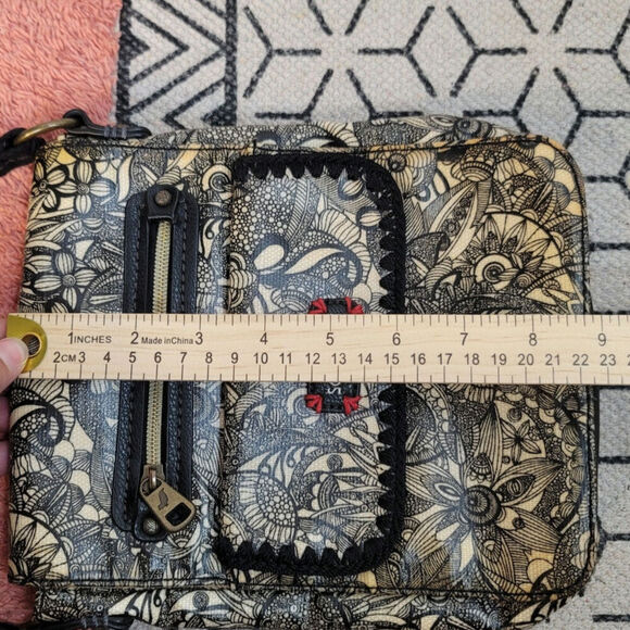 Sakroots Crossbody Black Spirit Lace Canvas Coated Bag Purse - Picture 11 of 13